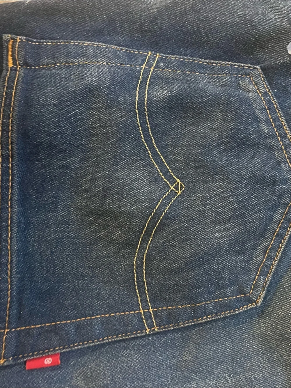 Levi's Relaxed Fit Men's Jeans in Dark Indigo